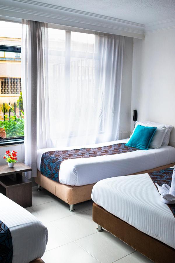 Hotel Central House A 5 Min De La Embajada Americana Богота Екстериор снимка