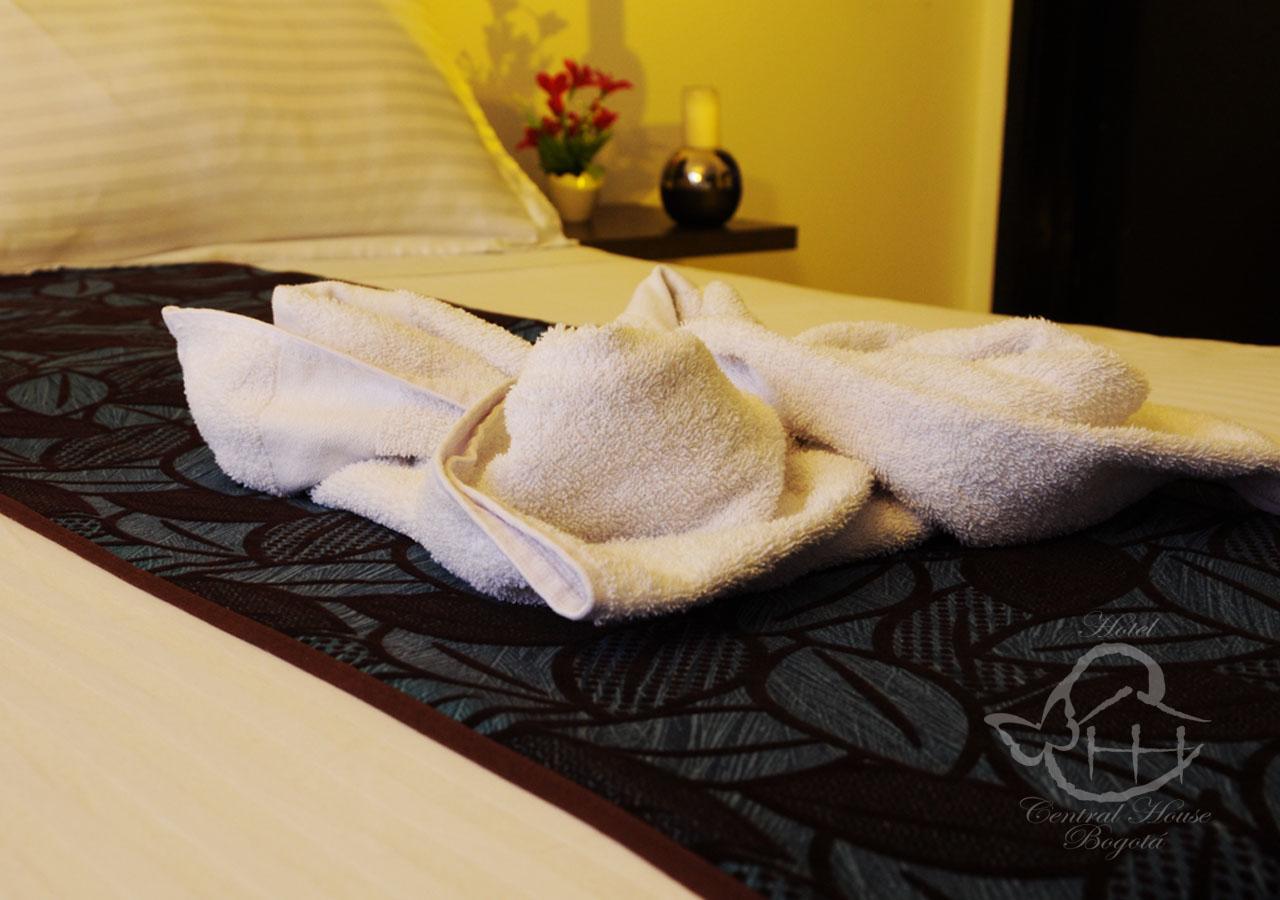 Hotel Central House A 5 Min De La Embajada Americana Богота Екстериор снимка